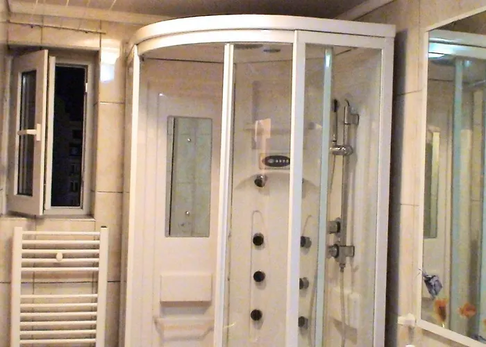 Apartment Queen Ambassade De France