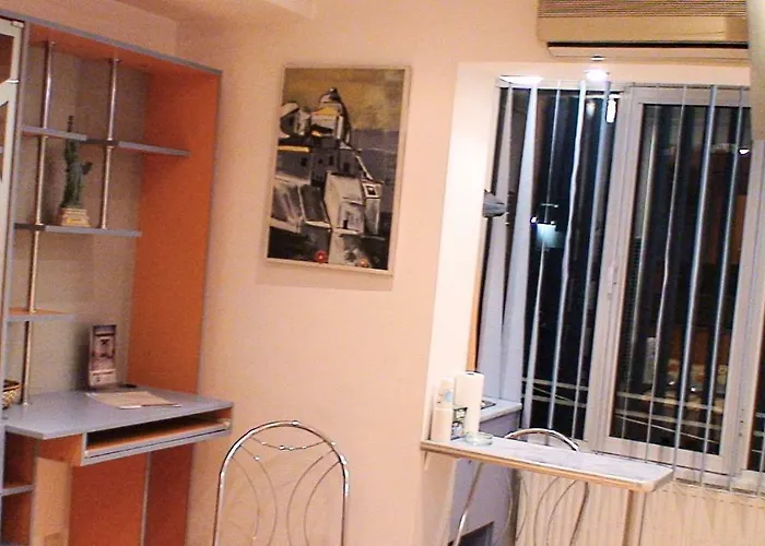 Queen Ambassade De France Apartment *